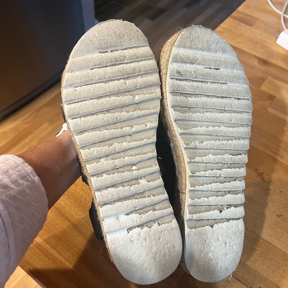 Nature breeze women’s elastic straps platform sandals - Picture 2 of 5